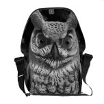 Cute Owl Statue Commuter Bag
