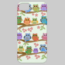 Cute Owls on Brenches casemate cases