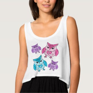 Cute owls pink purple blue t-shirt
