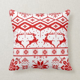 Cute Red Christmas Knitted Reindeer Throw Pillows
