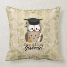 Cute Wise Owl Graduate Throw Pillow