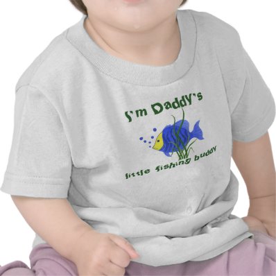 Daddy&#39;s little fishing buddy - T-shirt