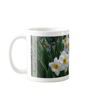 Daffodil Flowers Mugs by jerryjindrich