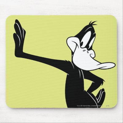 Daffy Duck Leaning Against a Wall mousepads