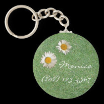 Daisies in the Grass keychains