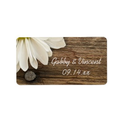 Daisy and Barn Wood Country Wedding Labels