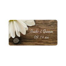 Daisy and Barn Wood Country Wedding Labels