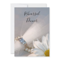 Daisy Elegance Wedding Rehearsal Dinner Invitation