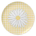 Daisy Flower in Yellow and White. Plates