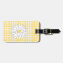 Daisy Flower in Yellow and White. Tags For Bags