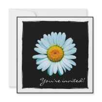 Daisy Party Invitation