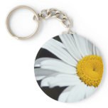 Daisy Up Close Key Chain