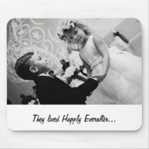 dancing Bride and groom Mouse Pad