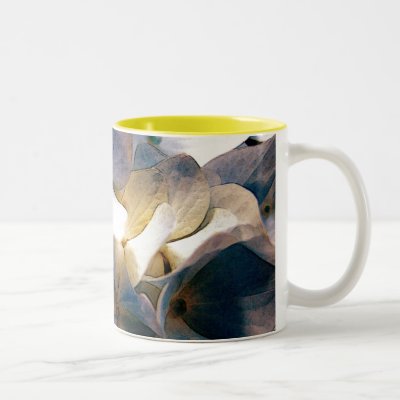 Deep Mug by REDINARD