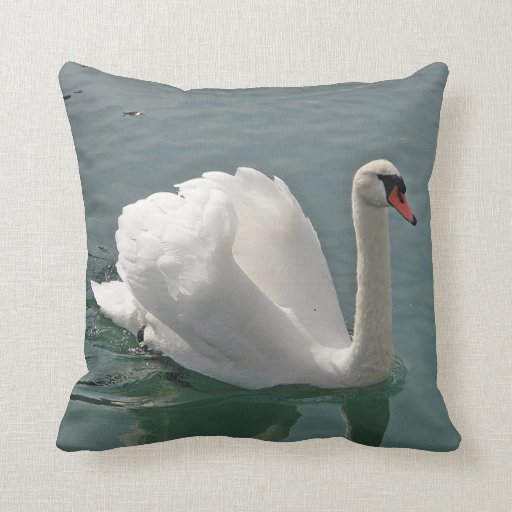 swan pillow