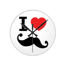 Del corazón I bigote twirly Reloj De Pared