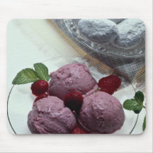 Delicious Raspberry ice cream with frosted cakes Mousepads