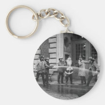 Delousing Santa Claus, 1920s Key Chain