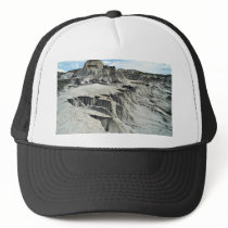 Desert erosion formation, Dinosaur Provincial Park Trucker Hat