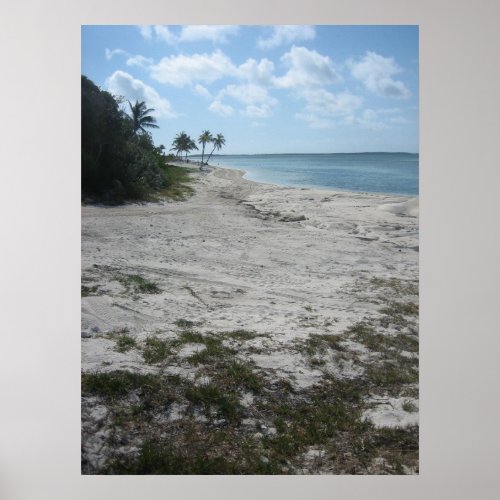 Deserted beach in the Bahamas
