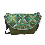 DESIGN IN GREEN Messenger Bag