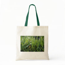 Dew Drop Grass tote bag bags