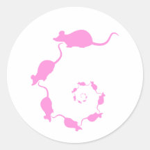 Diseño rosado lindo del ratón. Espiral de ratones Etiqueta Redonda