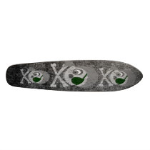Distressed Gray Pirate Skull Skateboard