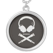 DJ Skull necklaces