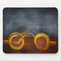 Doctor - Optometrist - It's all the rage Mouse Pads