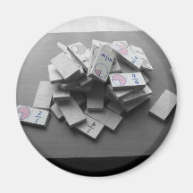 Domino Fraction Magnets