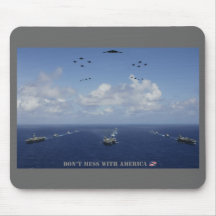 DON’T MESS WITH AMERICA Mousepad