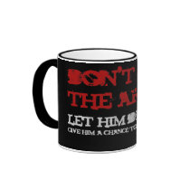 Don't feed the artist! mugs