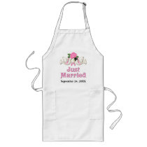 Dove & Rose - Just Married T-shirt aprons