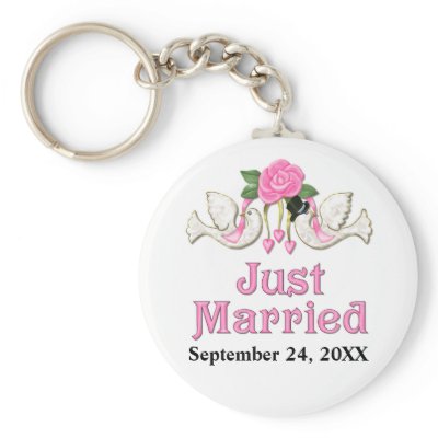 Dove & Rose - Just Married T-shirt Key Chains