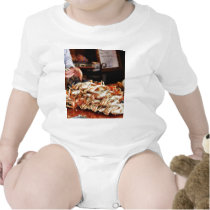 Dungeness Crab At Fishermans Wharf In San Francisc t-shirts