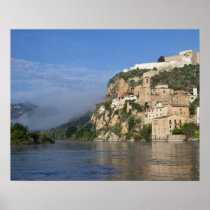 Ebro River (Ria Ebre); Templar castle;  early Print