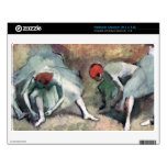 Edgar Degas - los bailarines atan sus zapatos Skins Para Netbook