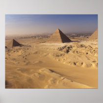 Egypt, Pyramids at Giza, Khafre, Khufu, Menkaure