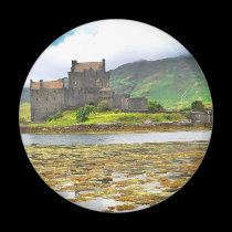 Eilean Donan Castle colour magnets