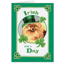 El día Pomeranian de St Patrick Tarjeta