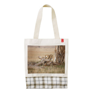 El estirar de la leona bolsa tote zazzle HEART