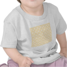 Elegant damask pattern. Light gold color. T Shirts