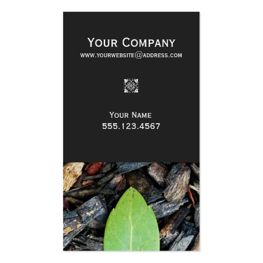 Elegant Landscaper Business Card (front side)