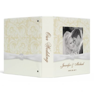 Wedding Planner School on Elegant Personalized Wedding Album Or Planner 3 Ring Binders From