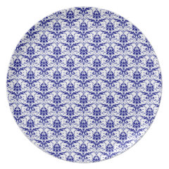 Elegant Vintage Blue and White Damask Pattern Party Plates