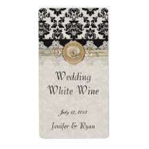 Elegant wedding wine label