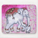 ELEPHANT LOVE Mousepad