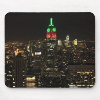 Empire State Building Christmas Colors at night 01 Mouse Pad