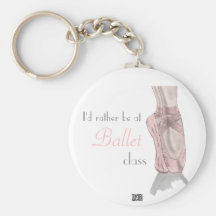 En pointe key chain